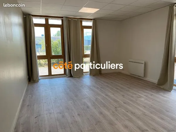 Local d'activité 22 m² 