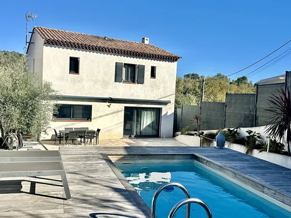 La Gaude Maison Juxtaposée 4 pièces 129,5 m2 avec piscine et garage 