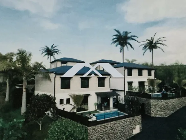 villa de standing Etang Salé 