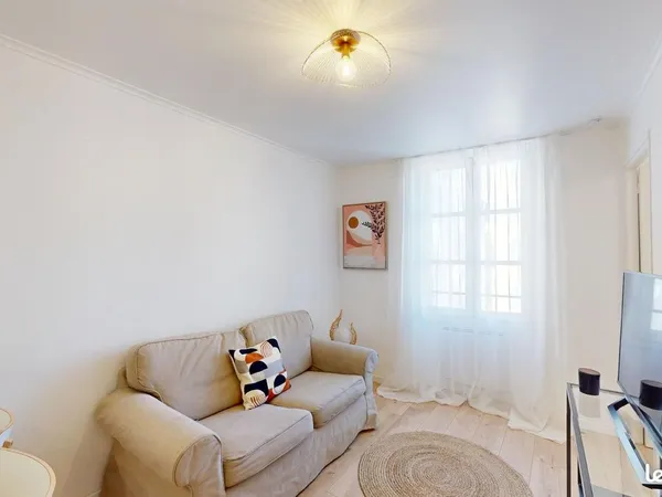 T2 meublé 25 m² - Entre Place Verdun et Parc Lawrance 
