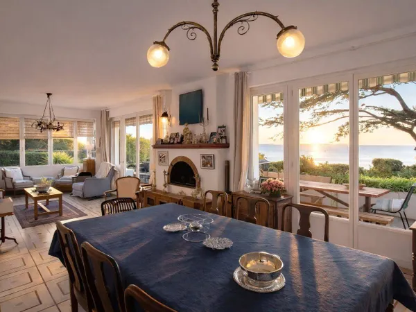 Maison 9 pièces 200 m² 