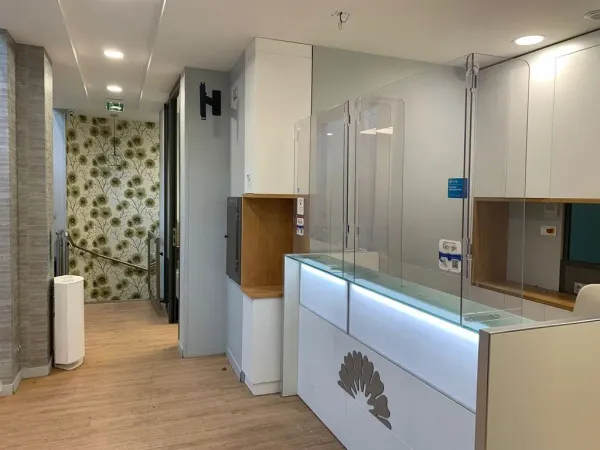 Location Pure local commercial Paris 13ème 