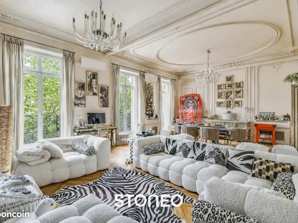 Appartement 5 pièces 163 m² 