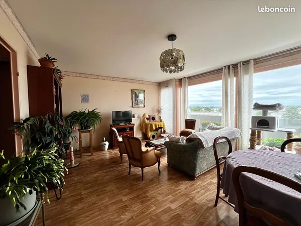 Duplex 4 pièces 82 m² 
