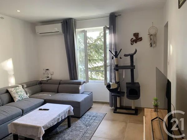 Appartement 3 pièces 53 m² 