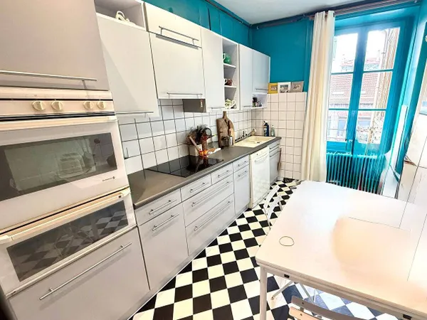 Appartement 4 pièces 137 m² 