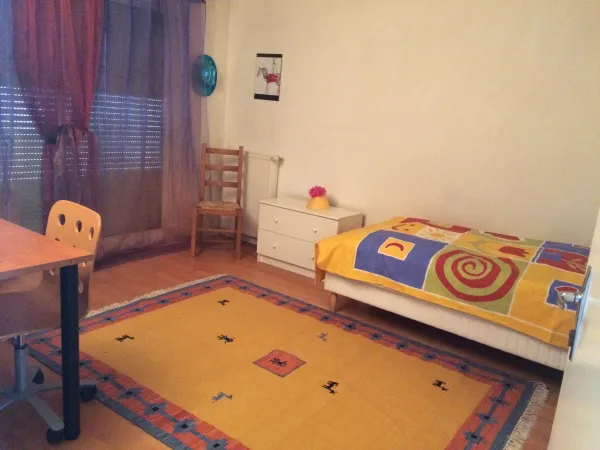Loue chambre 13m² Gif-sur-Yvette 
