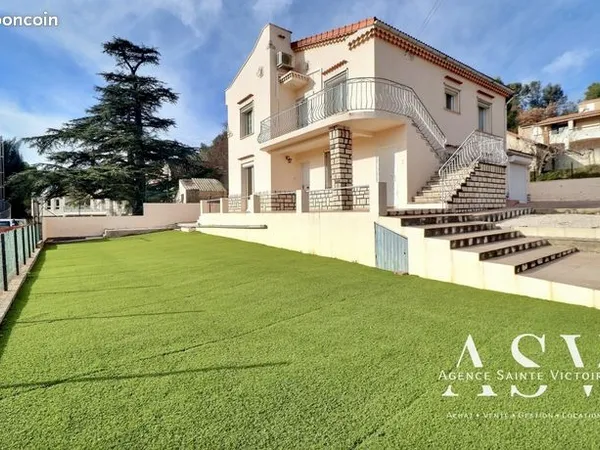 Maison 6 pièces 166 m² 