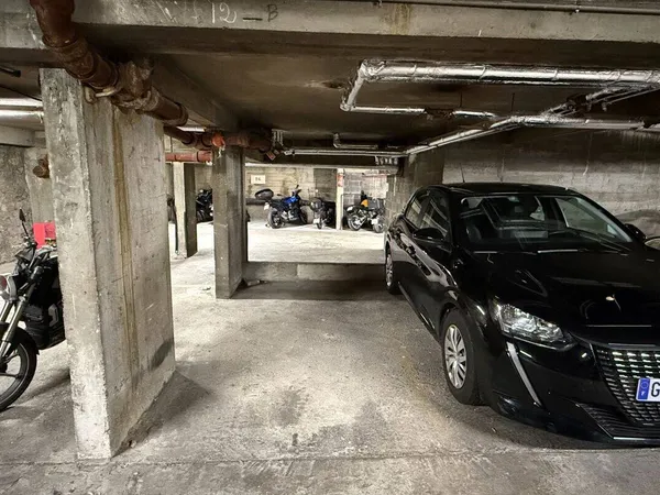 Parking - Garage Vente Paris 12e Arrondissement   15000€