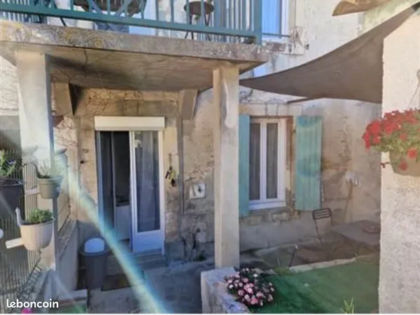 Studio 21m2 avec jardin et cave BRAM 
