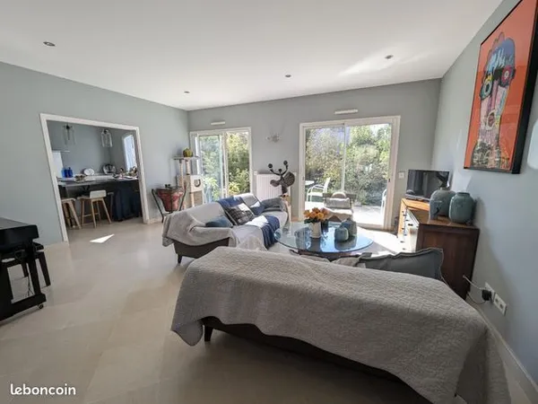 Maison 7 pièces 182 m² 