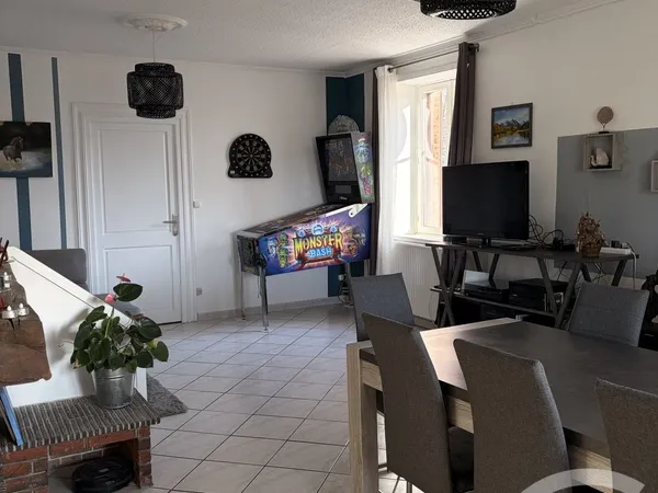 Appartement 3 pièces 102 m² 