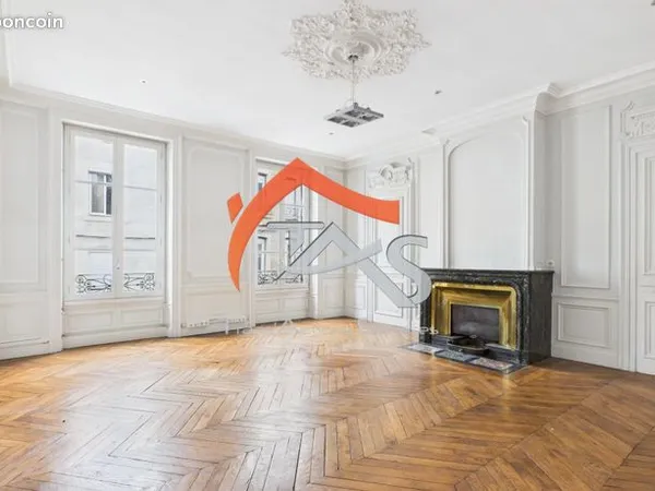 Appartement 5 pièces 143 m² 