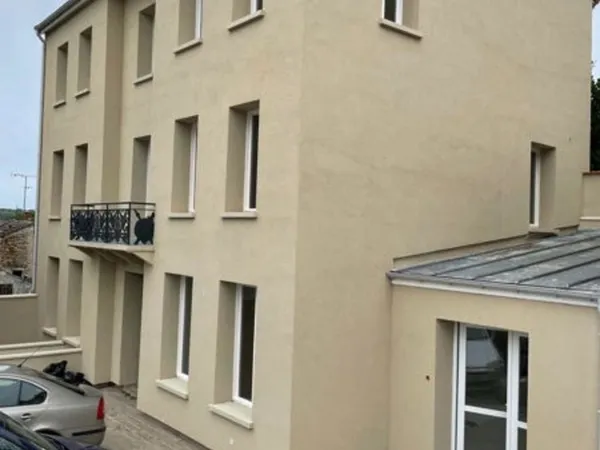 Maison de ville de 10 pièces principales 