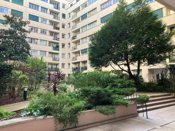 Appartement 1 pièce 33 m² 
