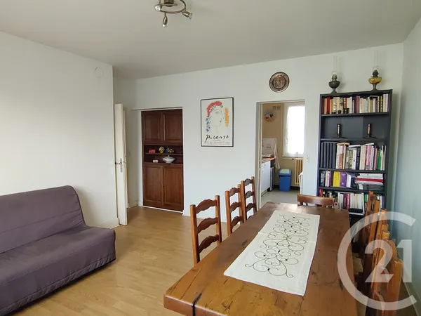 Appartement 4 pièces 56 m² 