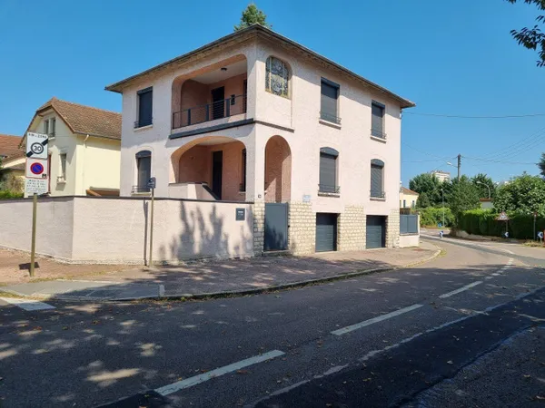 Villa 7 pièces 195 m² 