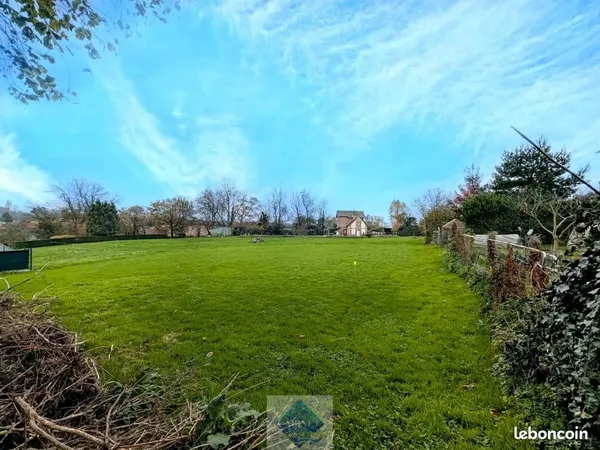 Terrain 1640 m² Étalondes 