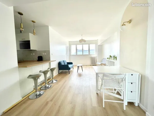 1 chambre collocation de filles 