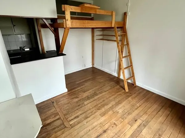 Appartement 1 pièce 14 m² 