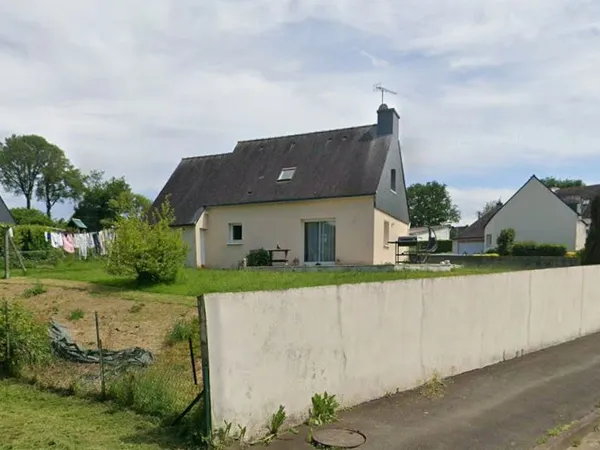 Une maison à louer f5 individuelle à plumelin 56500 