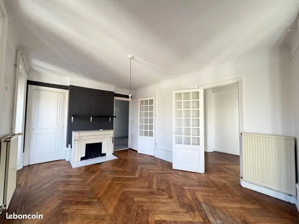 Appartement 2 pièces 55 m² 