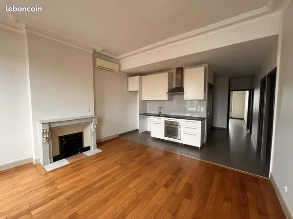 Appartement 4 pièces 80 m² 