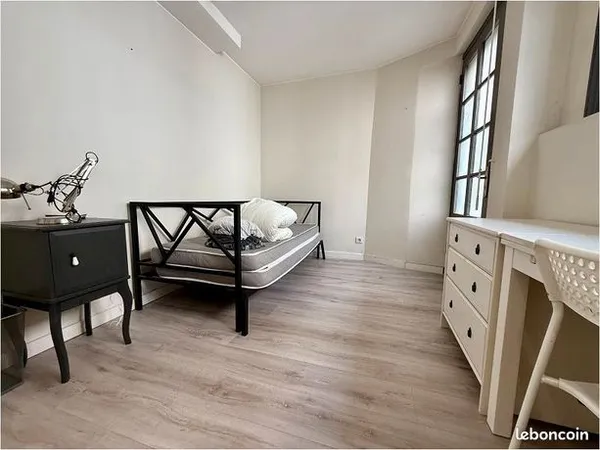 Appartement 1 pièce 16 m² 