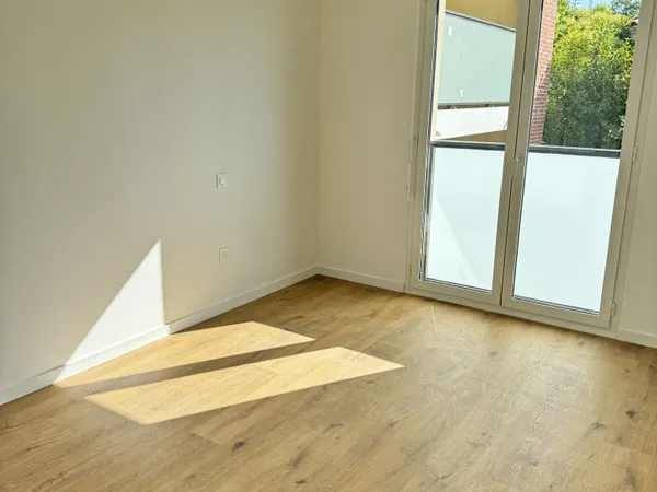 T2 42 M2 - PLAISANCE DU TOUCH - PARKING SOUS-SOL - BALCON 
