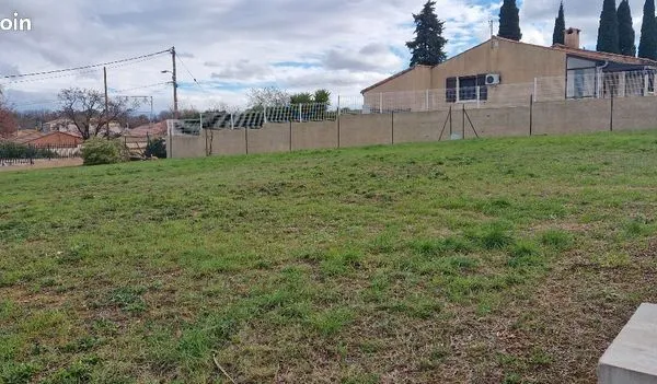 Terrain 486 m² 