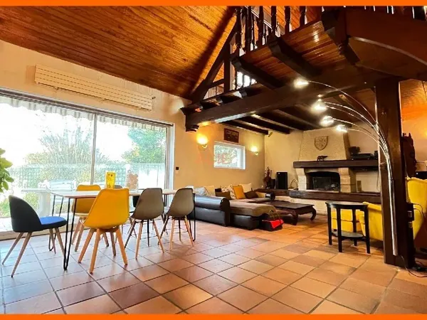 Maison 4 pièces 140 m² 