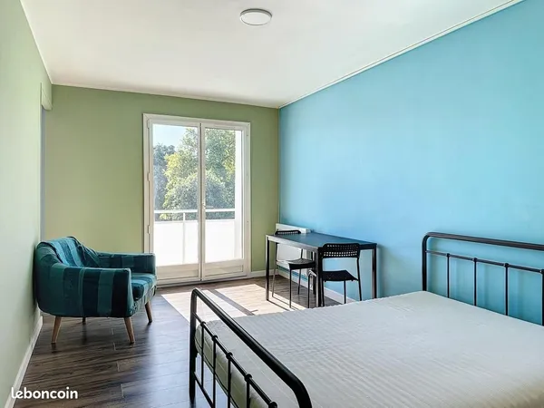 Studio 1 pièce 24 m² 