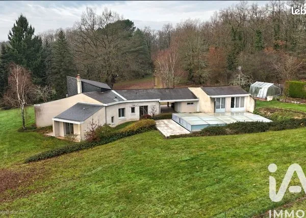 Maison 5 pièces 194 m² 