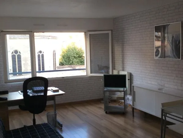 Appartement T2 meublé - Parking 