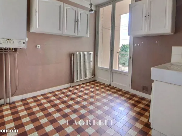 Appartement 3 pièces 55 m² 