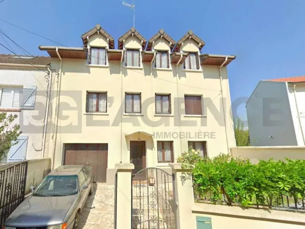 Maison 10 pièces 200 m² 