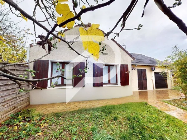 Maison de plain-pied 4 pièces 80 m² 