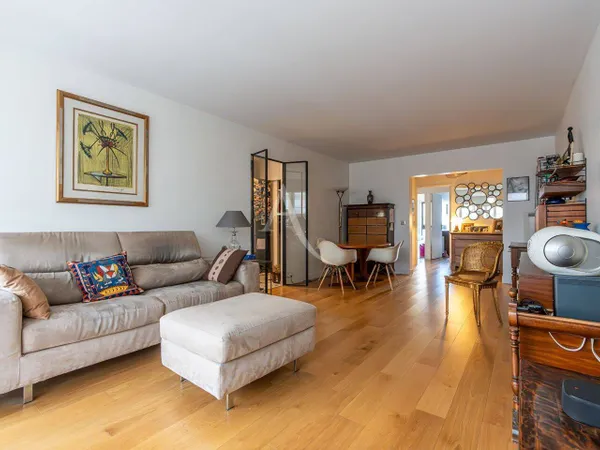 Appartement 3 pièces 77 m² 