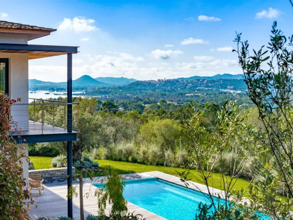 Belle villa dans le Domaine des Parcs de Porto-Vecchio 