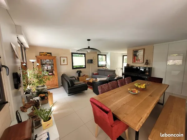 Appartement - 2 pièces - 73 m² 