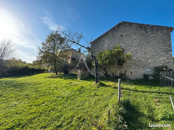 Grange 2 pièces 143 m² 