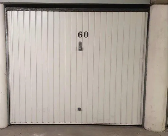 Garage box Individuel 13-14m2 