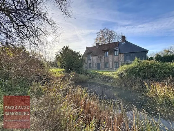 Maison 13 pièces 141 m² 