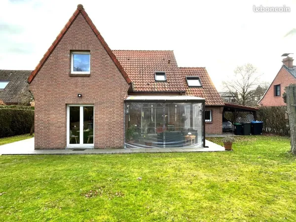 Pavillon 7 pièces 156 m² 