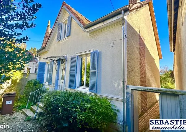 Maison 8 pièces 122 m² 