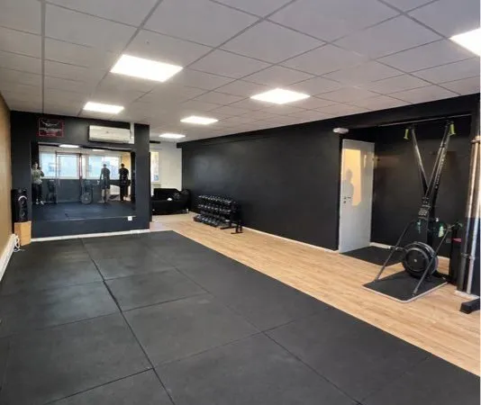 Local 70m2 bureau ou stockage