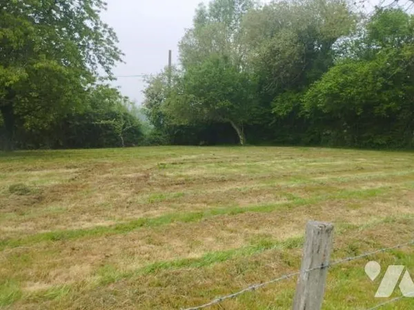 Terrain 1411 m² 