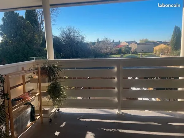 Appartement récent 3 pièces 60m² 
