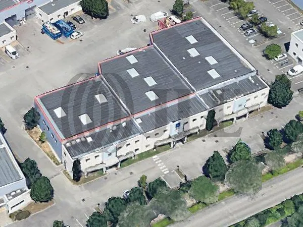 Local d'activité 500 m² 