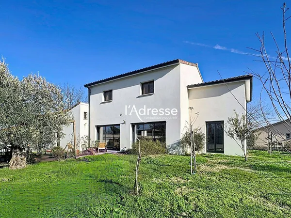 Maison 6 pièces 154 m² 
